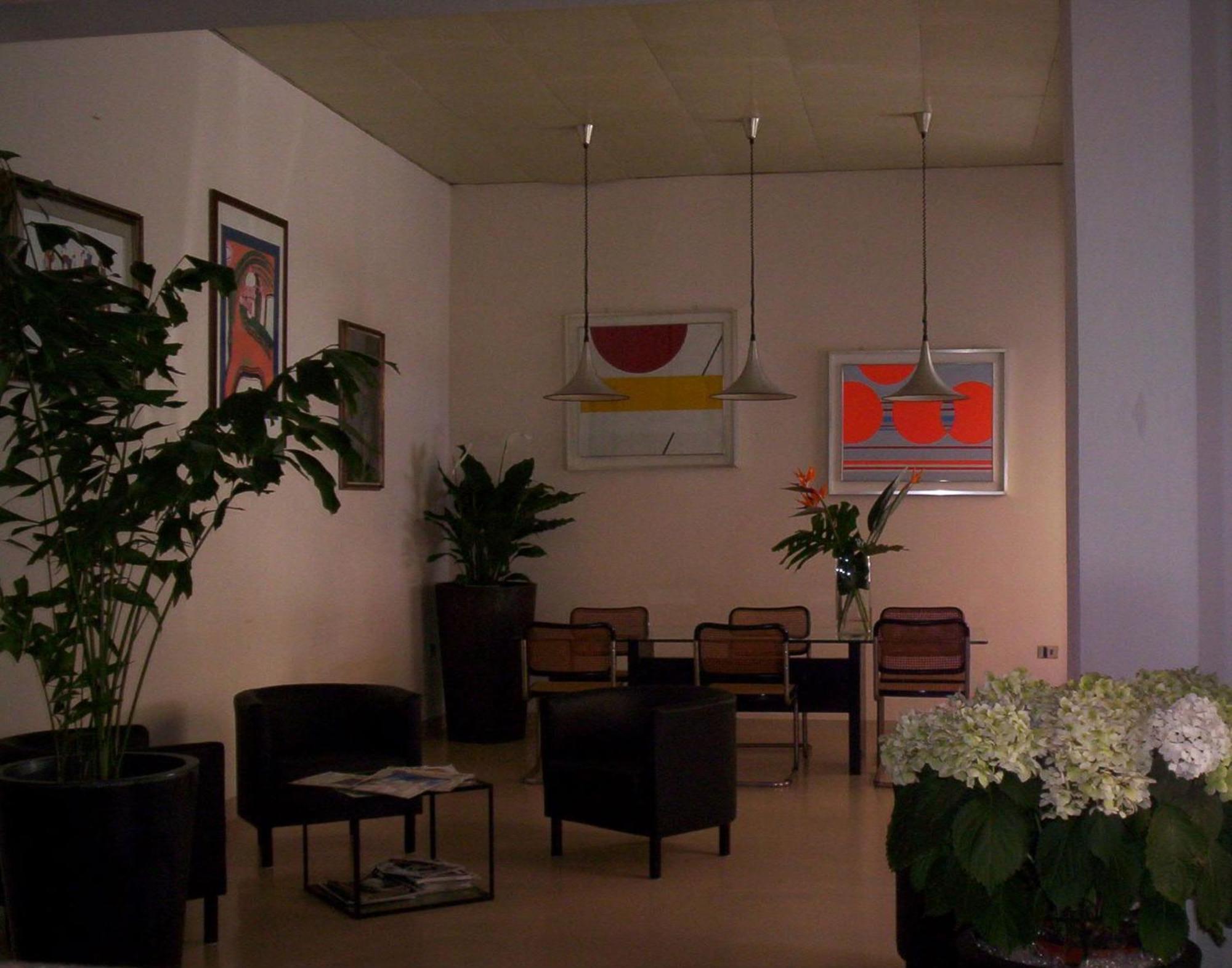 Hotel Touring Livorno Exterior photo